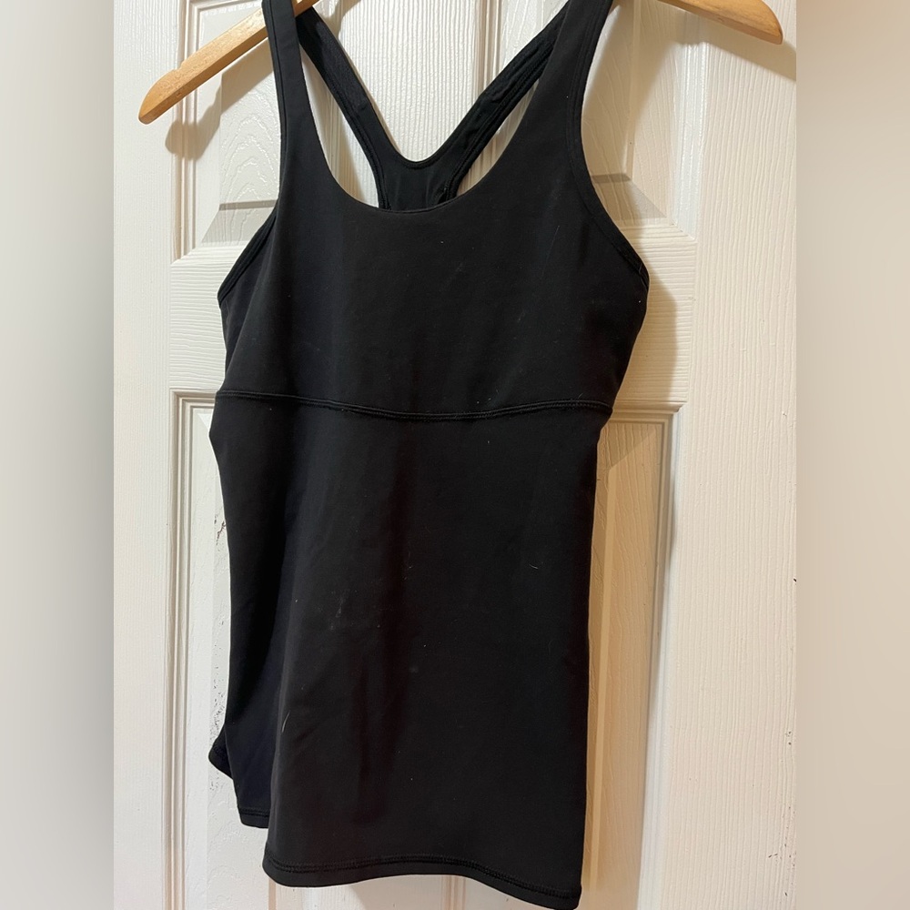 Lululemon Black Sports top - Picture 5 of 6
